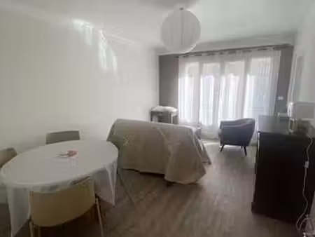 location appartement 2 pièces meublé à nantes (44000) : à louer 2 pièces meublé / 40m² nan