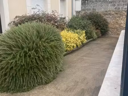 appartement t3 de 65 m² – terrasse  jardinet et double garage