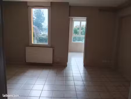 appartement tout confort prés gare  commerces  bus et centre ville