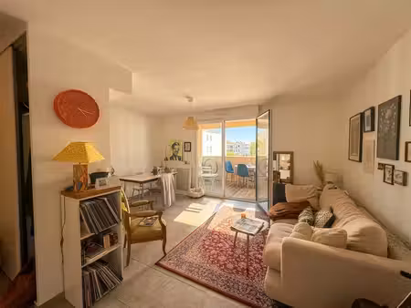 appartement 3 pièce(s) 60m²
