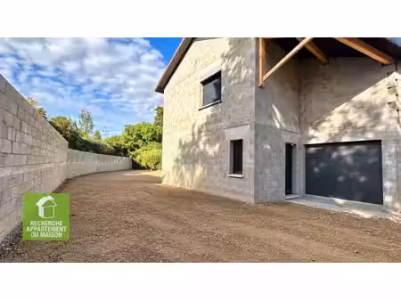 à louer ? maison neuve de 94 m² avec jardin et garage à morestel
