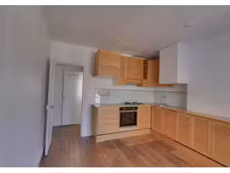 location appartement 2 pièces  50.00m²  issy