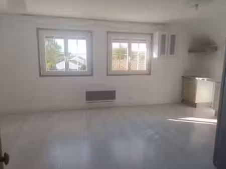 vente appartement 4 pièces aux moutiers-en-retz (44760) : à vendre 4 pièces / 66m² les mou