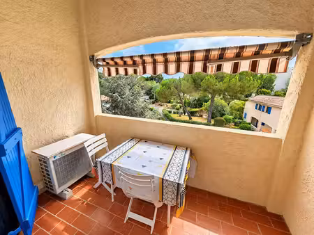 appartement saint raphael 3 pièce(s) 39 m2 - mer et port de santa lucia à 5min à pied