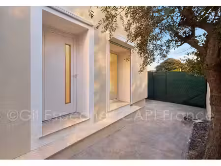 appartement à vendre 3 pièces rez-de-jardin saint laurent du var (06)