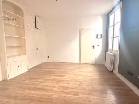 appartement t3 – 65 m² – en centre-ville