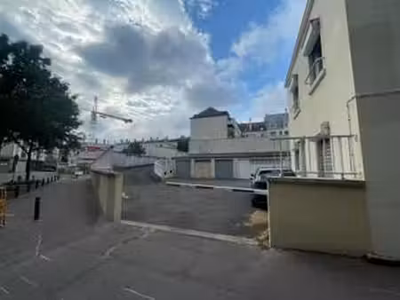 vente garage et parking à caen (14000) : à vendre / 14m² caen