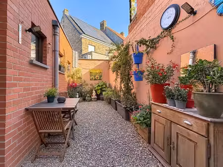 gezinswoning met stadstuin in nieuwpoort-stad