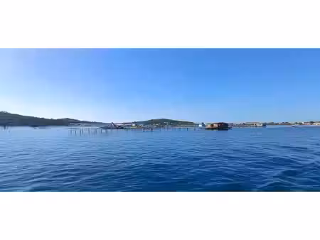 villa de charme les pieds dans l'eau corniche de tamaris