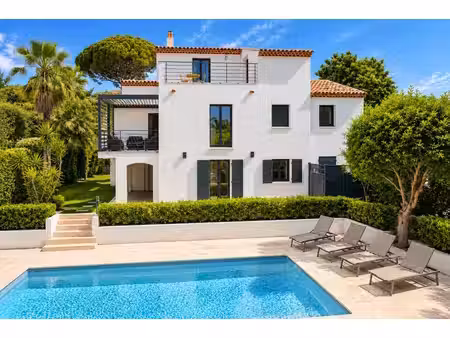 villa contemporaine 7 pièces avec piscine et appartement indépendant - tour de mare  fréju