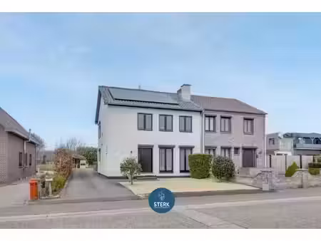 instapklare gezinswoning met epc label b op een mooi perceel te gellik !
