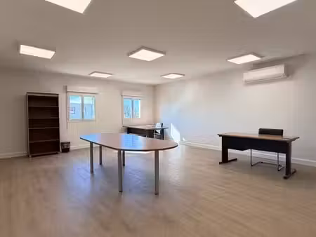 location de bureaux professionnels 140 m²