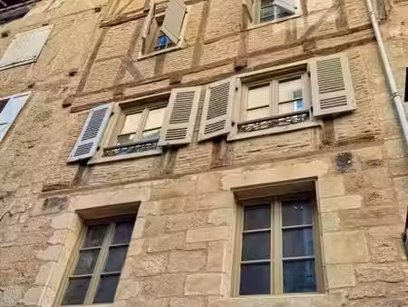 vente immeuble 4 pièces 140 m² à figeac (46100)  221 550 €