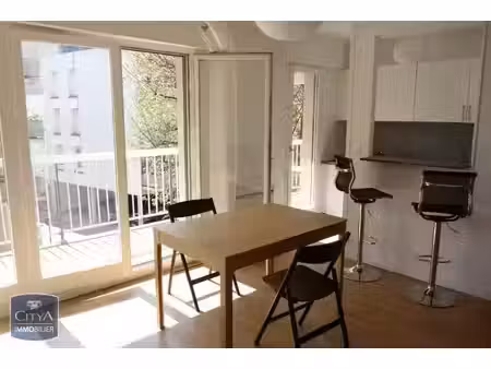 appartement à louer 1 pièce 28.4 m² - grenoble (38) - 647€