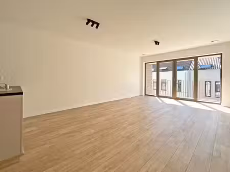 appartement te koop in deurne met 1 slaapkamer