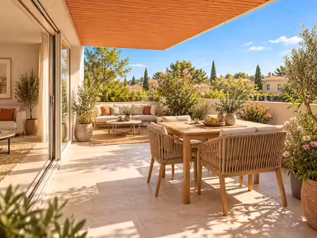 - t4 lumineux balcon et parking - chateaurenard
