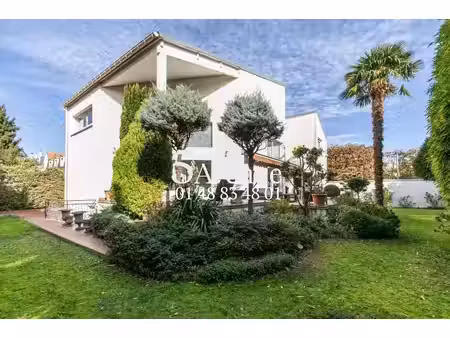 maison de 5 chambres de luxe en vente à saint-maur-des-fossés  france