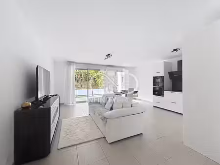 cagnes-sur-mer - val fleuri | 3 pièces rénové avec terrasse et double-garage