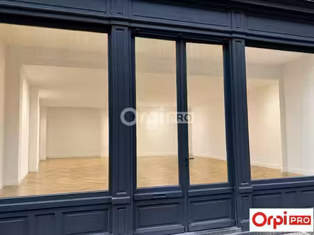 location commerce lille 59800 115m²
