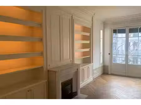 location bureaux paris 75010 150m²