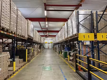vente entrepôt chambray les tours 37170 4676m²