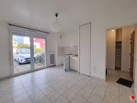location appartement t1 à saint-brieuc cesson  le légué  st michel e/o (22000) : à louer t