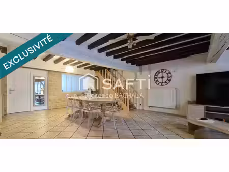 maison de charme rénovée en 2023 - 208 m² habitables avec piscine et dépendances sur une p