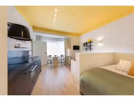 appartement à louer à rue général fivé etterbeek (vbe83694)