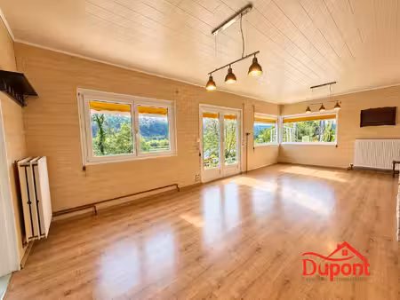 à vendre – maison individuelle avec grand jardin et vue sur l