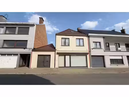 huis te koop in sint-maria-oudenhove met 4 slaapkamers