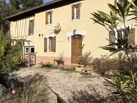 maison du xixème avec 1.87 ha