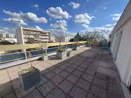 location appartement 4 pièces 91m²