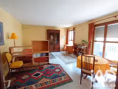 appartement à les lilas (93260)