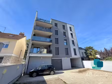 prestigieux immeuble de rapport en vente à le petit-quevilly  normandie