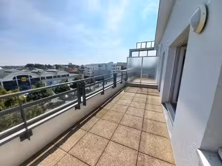 location appartement 1 pièce 25m² nantes 44300