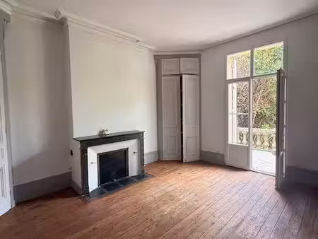 location maison 7 pièces 217m² bergerac 24100