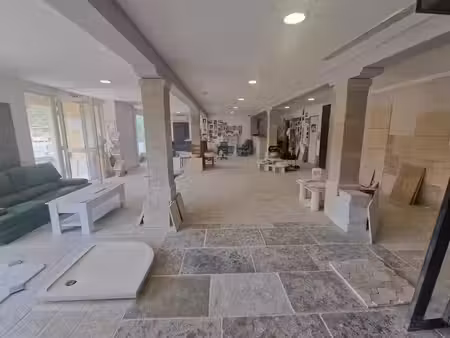 vente locaux professionnels 5 pièces 480 m² à valliguières (30210)  363 000 €