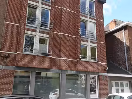 charmant studio mansardé à mons