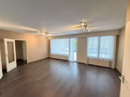 lumineux appartement 1ch au rez