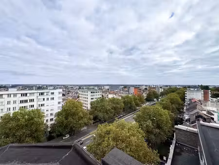 penthouse une chambre avec 2 terrasses et vue panoramique