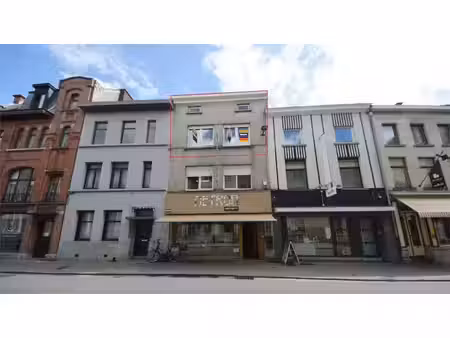 perfect gelegen karaktervol duplex app. met ruim terras