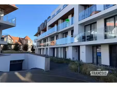 appartement de 2 chambres économe en énergie avec terrasse ensoleillée à louer à de haan!