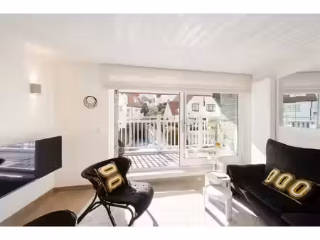 appartement te koop in knokke-heist met 1 slaapkamer