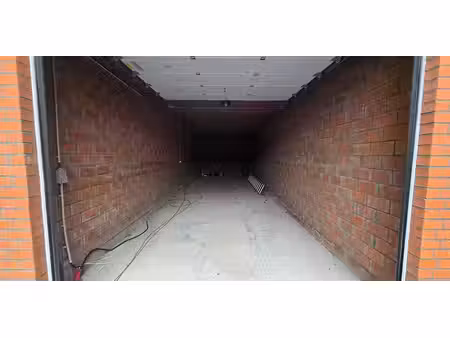 garage à louer à koekelare pour € 175