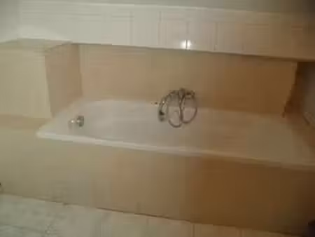 location appartement 3 pièces à ivry-sur-seine (94200) : à louer 3 pièces / 80m² ivry-sur-