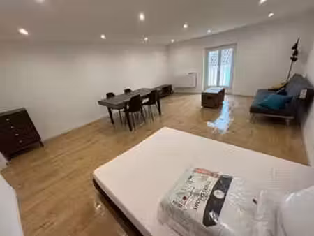 location appartement t1 meublé au puy-sainte-réparade (13610) : à louer t1 meublé / 46m² l