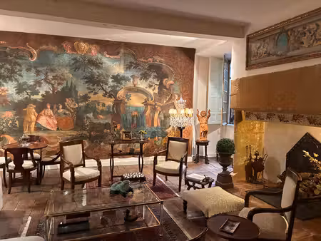 appartement d'exception et de prestige du xviii ème de 213 m2