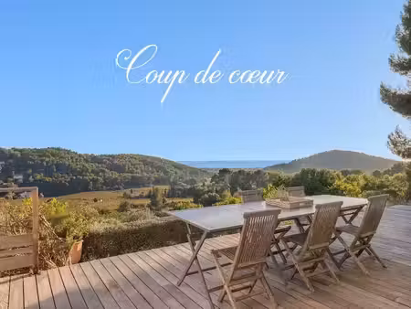 vente villa 6 pièces 222 m² à sanary-sur-mer (83110)  1 995 000 €