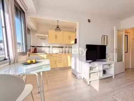 vente appartement 2 pièces 26.29 m² à cannes (06400)  192 000 €