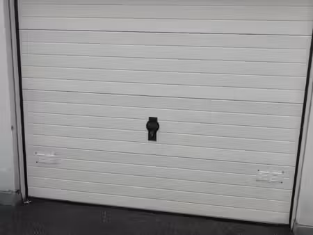 box fermé-rez-8300 knokke-leopoldlaan- 160€ p/mois